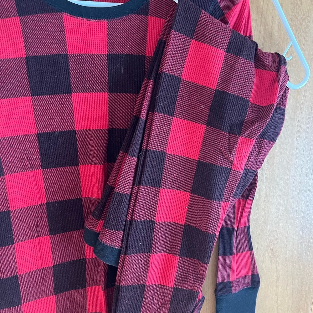 Old Navy Matching Christmas PJ Set